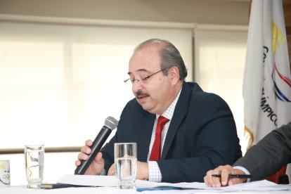 John Zambrano, secretario general del Comité Olímpico Ecuatoriano.