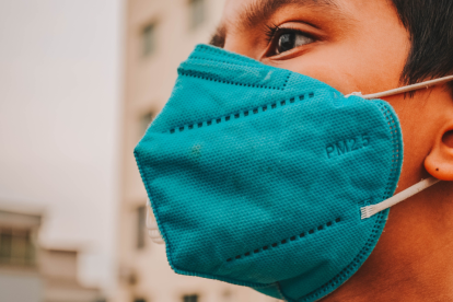 Con el uso de la mascarilla se busca evitar la propagación de la tosferina.