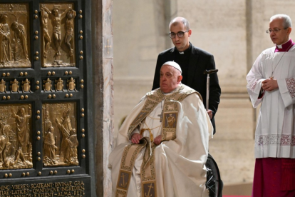 El Papa Francisco inaugurando el Jubileo 2025