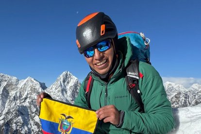 El ascenso fue logrado sin el uso de oxígeno suplementario, en plena temporada de primavera 2025.