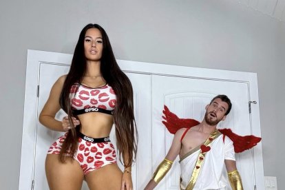 Marie Temara se ha vuelto viral en redes por su gran altura.