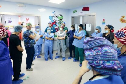 La Fundación El Cielo para los Niños realiza cirugías gratuitas en menores.