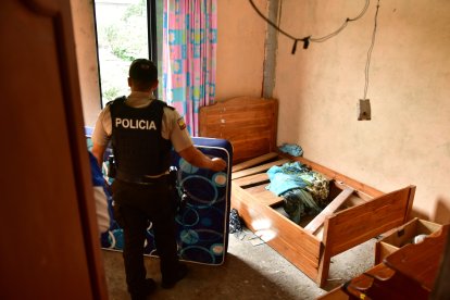 En casas del noroeste de Guayaquil, mantienen retenidas a víctimas.