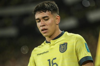 Kendry Páez sería uno de los convocados de la Tri para enfrentar a Brasil y Perú.