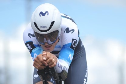 El ciclista Jefferson Cepeda, del Movistar Team, se ubica en el puesto 60 de la clasificación general.
