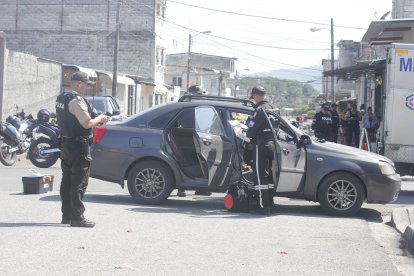 La víctima fue asesinada dentro de este vehículo.