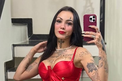 Luna Ambrozevicius Abrahão es una influencer brasileña.