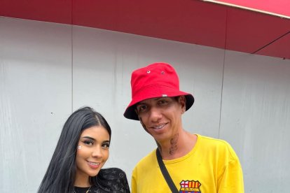 Noelia Zavala junto a Luisao Rostro Económico.