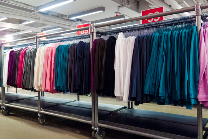 Conoce por qué comprar en outlets pone en riesgo tu visa de EE. UU.