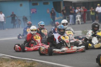 Johnta en una de sus competencias de karting en 2017