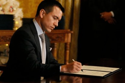 Entre las modificaciones destacadas, el mandatario reformó el artículo 235 del Reglamento General a la Ley Orgánica del Servicio Público