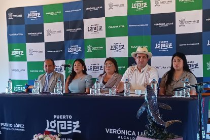 La ceremonia contó con la presencia de autoridades locales y provinciales
