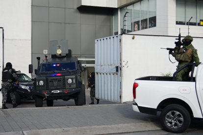 Hubo un gran contingente policial y militar afuera del Complejo Judicial Norte.