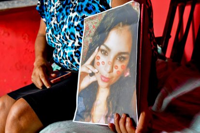 Ericka Beatriz Vera Párraga fue aplastada por un contenedor.