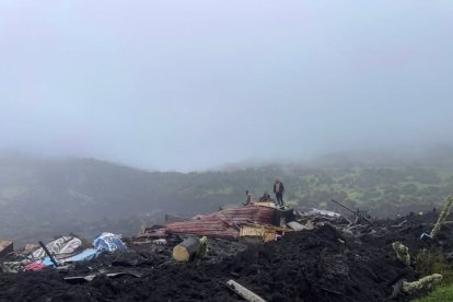 Dos viviendas fueron destrozadas en El Tambo, según el balance preliminar.