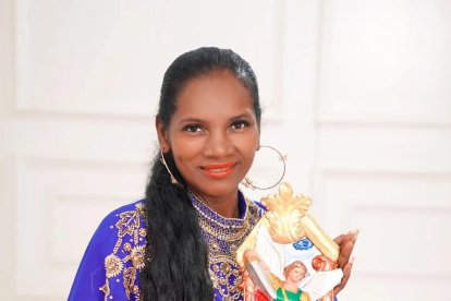 Marita Esotérica, experta en espiritualidad popular y prácticas devocionales.