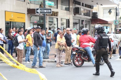 El crimen causó conmoción en pleno centro de la ciudad.
