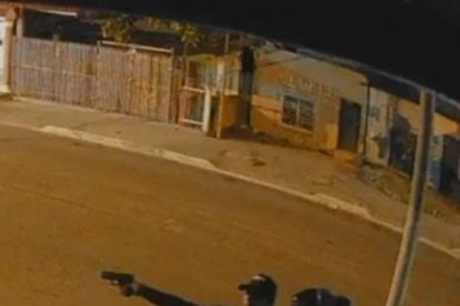 La UNASE realizó el seguimiento a los aprehendidos luego de haber atentado contra una vivienda en Machala