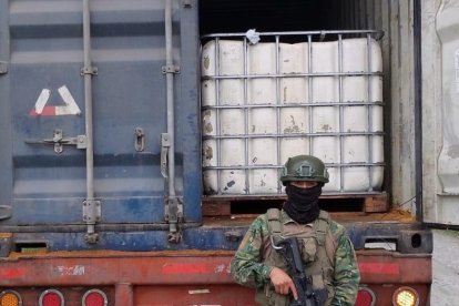 El combustible era transportado en un camión.