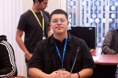 Dominique Serrano es el asambleísta más joven del legislativo.