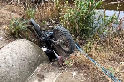 Así quedó el vehículo liviano implicado en el crimen.