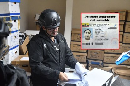 El Ministro del Interio, John Reimberg denunció el registro de la propiedad que había sido incautada en Manta.