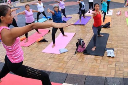 Durante esta semana, se realizarán una serie de actividades en el Malecón 2000. La práctica de yoga integran la agenda.