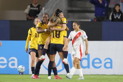 Ecuador se impuso 3-1 a Perú por la segunda fecha del grupo A.