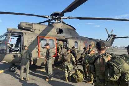 Militares se desplegaron en Manta y Portoviejo.