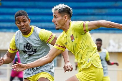 Libertad ocupa la séptima plaza y podría trepar a la zona del primer hexagonal si vence al Manta.