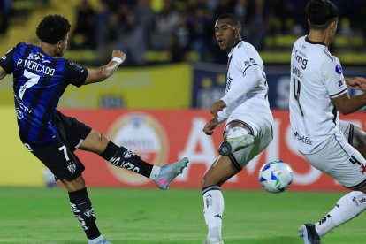 IDV buscará avanzar a los octavos de final de Copa Sudamericana.