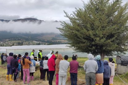 Moradores del lugar llegaron consternados por el fallcimiento de