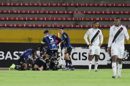 Independiente del Valle goleó 4-0 a Vasco da Gama en el partido de ida.