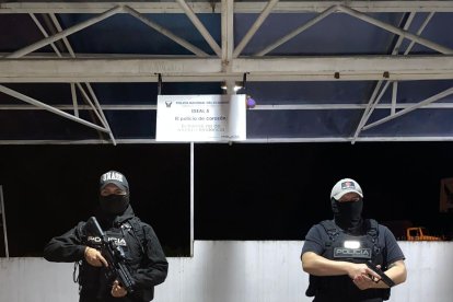 Uno de los sospechosos tiene antecedentes penales por asesinato.