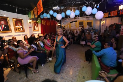 Así desfilaron en El Colonial las ‘Señoras Pasarela’.