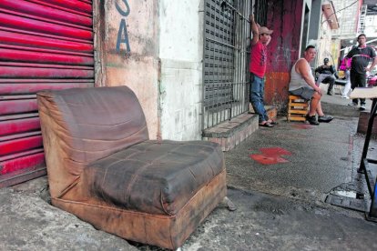 En este lugar se encontraba Geremías Lainez Freire, de 18 años, cuando fue atacado a tiros. Dos de sus familiares también resultaron heridos de bala.