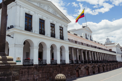 Ecuador reduce drásticamente el tamaño del Ejecutivo, presidido por Daniel Noboa.