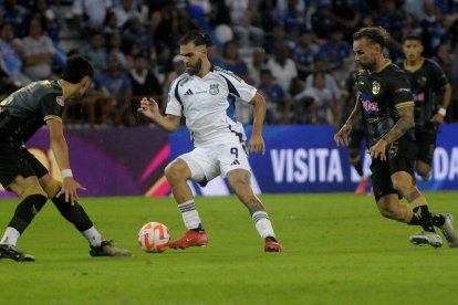 Un empate 1-1 se registró en la fecha 7 en el duelo entre Emelec y Manta.