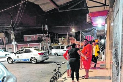 El hecho causó conmoción en el vecindario de las calles 28 y Capitán Nájera.