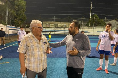 Dino Domínguez y Orlando De la Torrre llegaron con el equipo desde Estados Unidos.