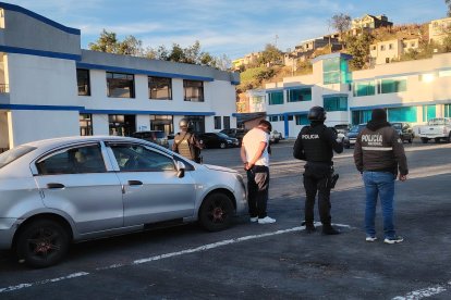 El detenido fue puesto a ordenes de las autoridades competentes para definir su situacion juridica.