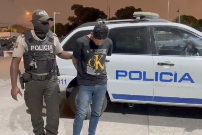 El sujeto será puesto a órdenes de la autoridad judicial competente.