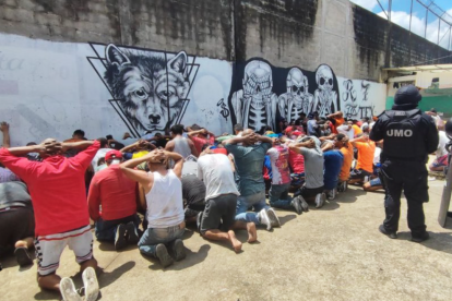 Los GDO reclutan a menores de edad para utilizarlos en la venta de sustancias sujetas a fiscalización.