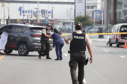 Personal de Criminalística recolectó los indicios balísticos.