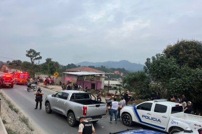El crimen ocurrió en la vía Perimetral que conecta a Pasaje con la provincia del Azuay.