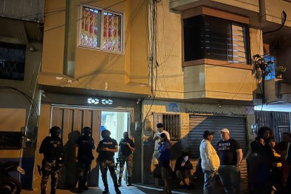 La Policía y la Marina se activaron para tratar de encontrar al barco atacado con explosivos