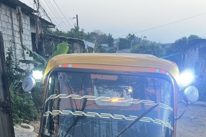 La tricimoto fue retenida para investigaciones policiales.