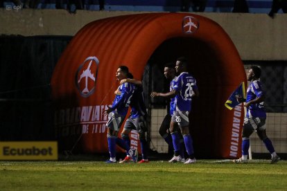 Emelec pelea por clasificar al hexagonal final de la LigaPro 2025.