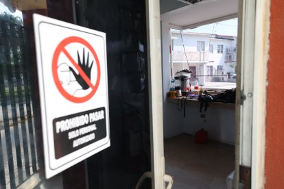 Tras el suceso la garita de seguridad quedó vacía.