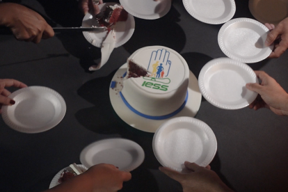 El IESS aún no supera la crisis de atención a pacientes en todo el país, pero ha repartido una fortuna en los últimos 13 años a empresas privadas.